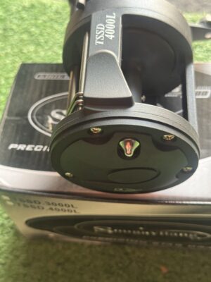 Carretilha perfil Alto Ts4000 direita Pirarara